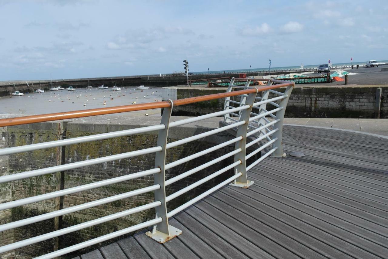 Appartement Cosy Bord De Mer Port-en-Bessin-Huppain Exterior photo